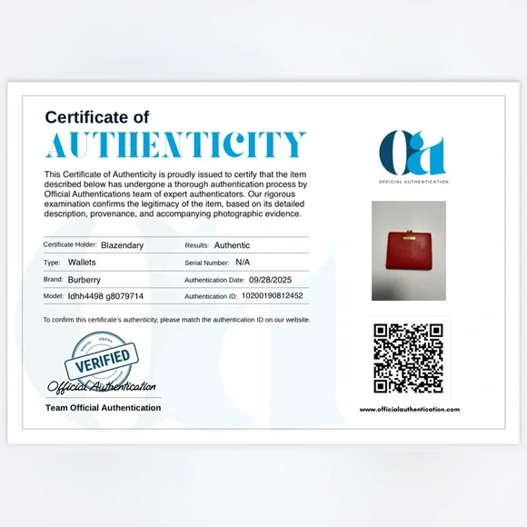 EUC Burberry red leather bifold wallet with COA - Picture 4 of 13